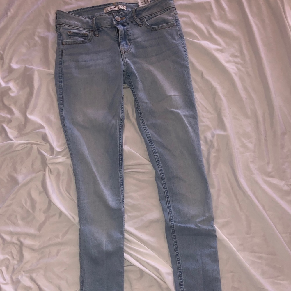 Hollister skinny jeans